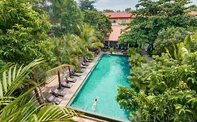 Plantation Hotel Phnom Penh 4*